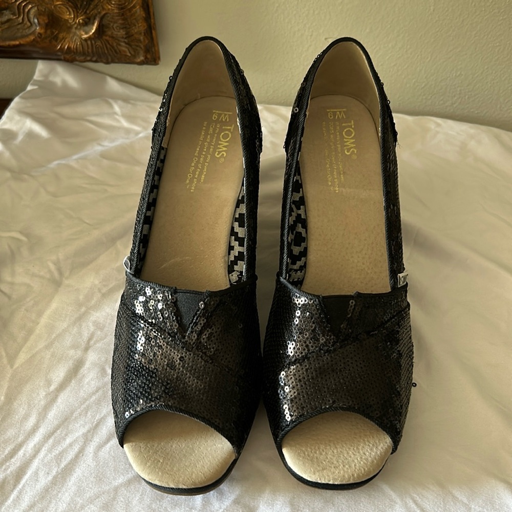 Toms wedge heel